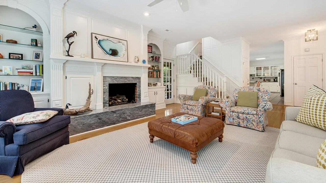 546 Collins Meadow Drive #1253398P - Photo 3 of 39