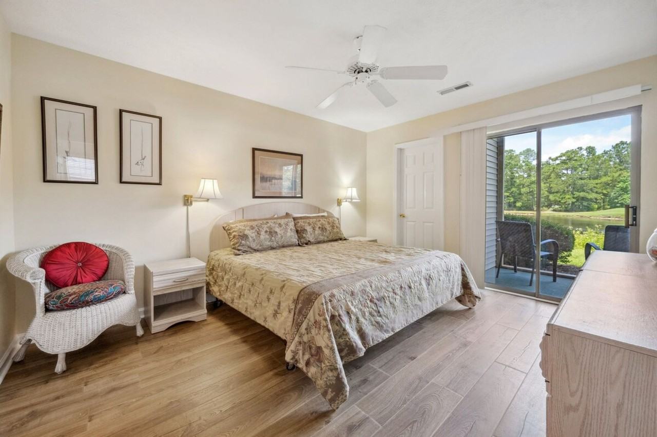 22 Greenbriar Ave #1253400P - Photo 7 of 23