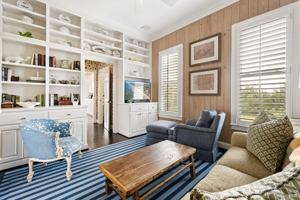 featured image of 64 Tradewind Ct