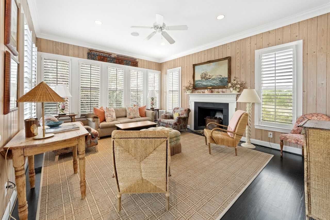 64 Tradewind Ct #1253401P - Photo 7 of 39