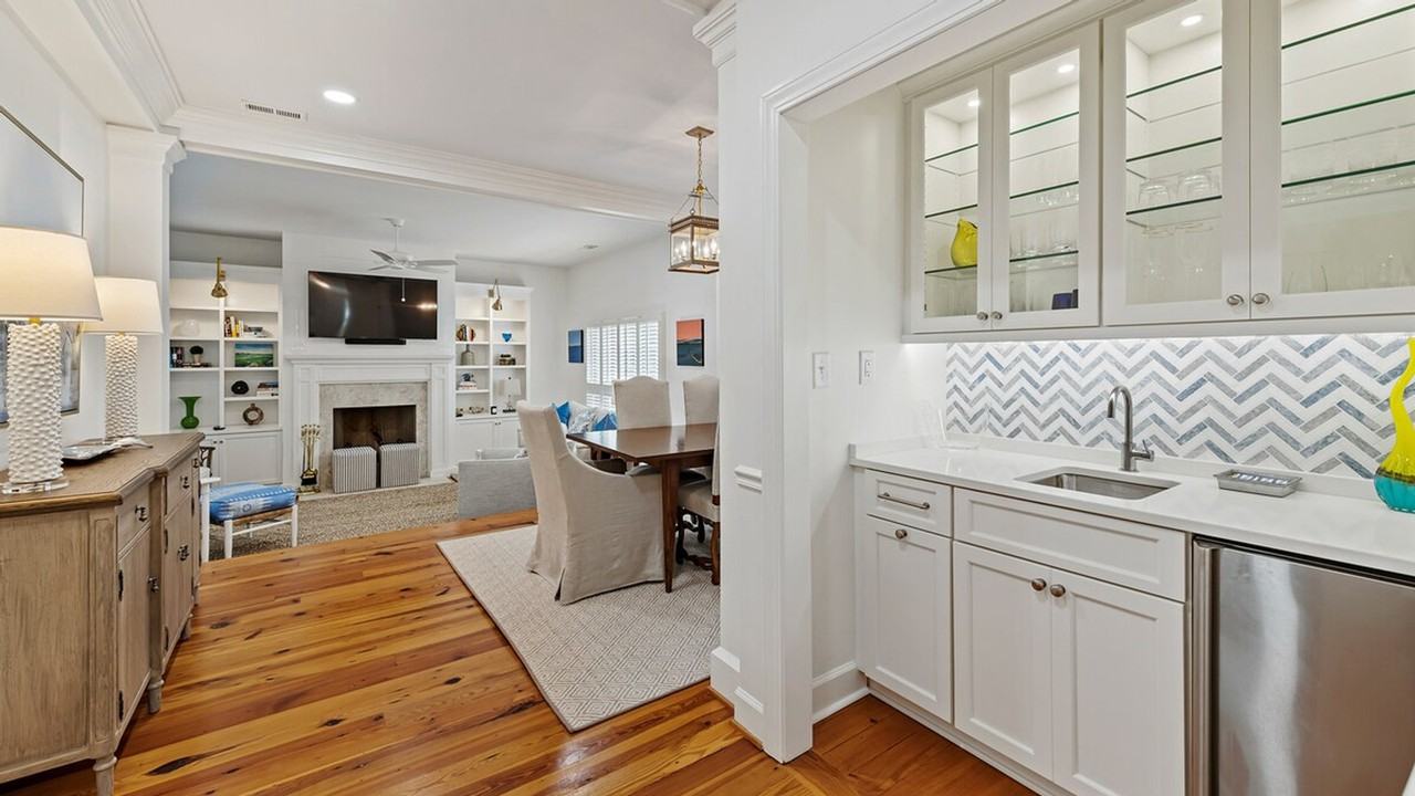 20 Brandon Way #1253473P - Photo 2 of 31