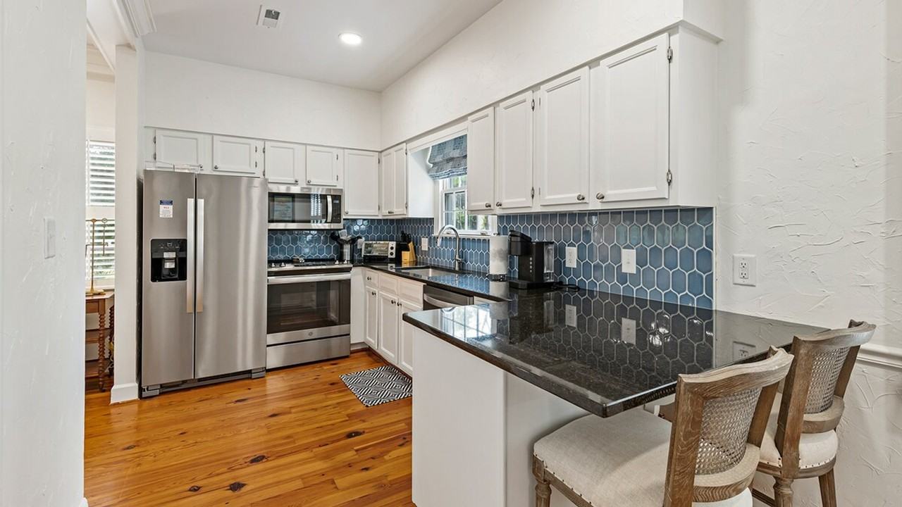 20 Brandon Way #1253473P - Photo 6 of 31