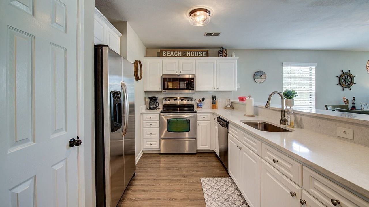 598 Blue Stem Drive - Photo 3 of 43