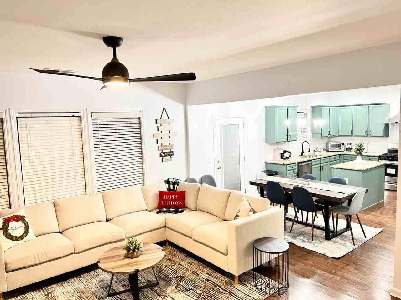 6046 Barker Lndg #1254396P - Photo 3 of 25