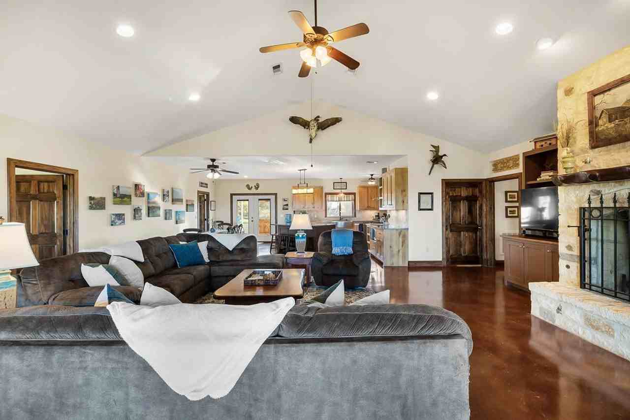 359 Sagebiel Ranch Rd #1254590P - Photo 5 of 50