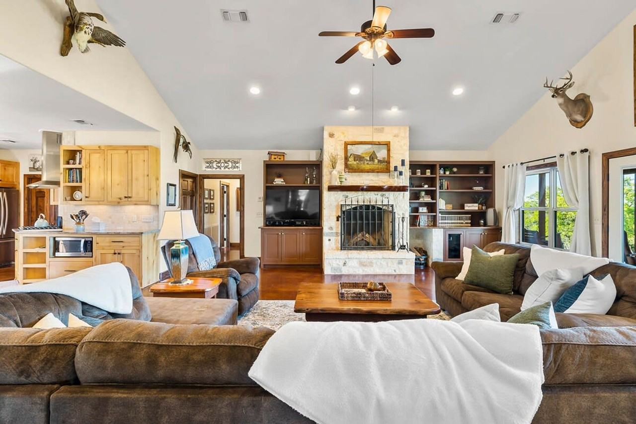 359 Sagebiel Ranch Rd #1254590P - Photo 6 of 50