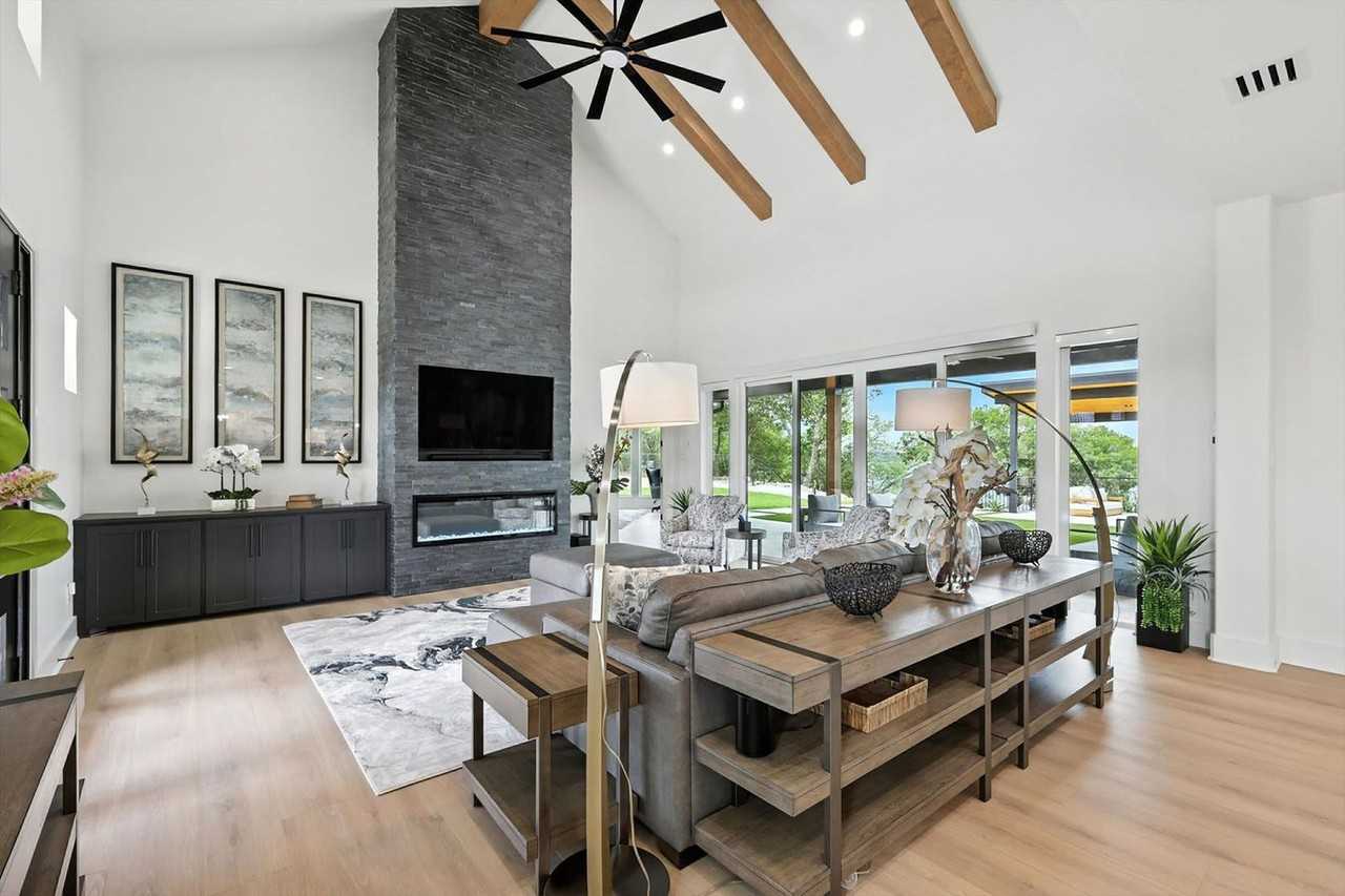 123 Heavens Rd #1254597P - Photo 2 of 50