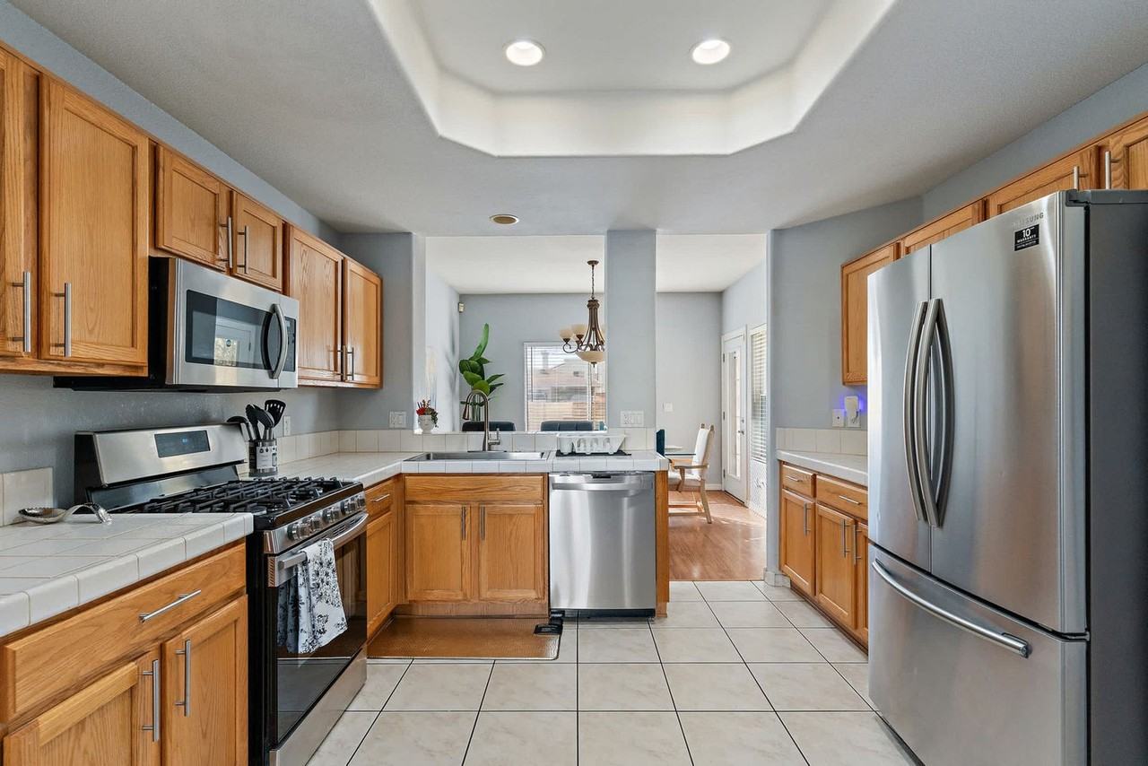 4301 N 21st St #1255134P - Photo 3 of 40