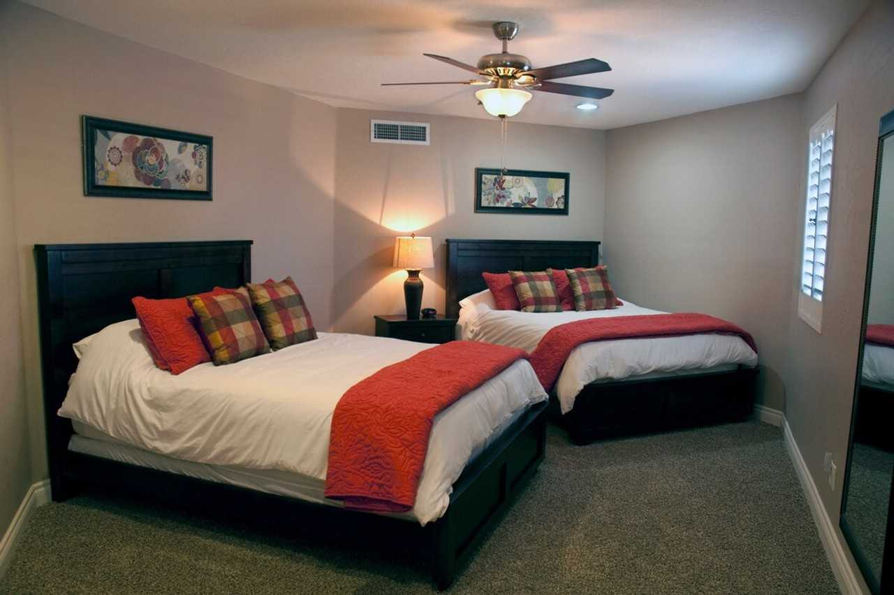 6119 E Lowden Rd #1255442P - Photo 7 of 40