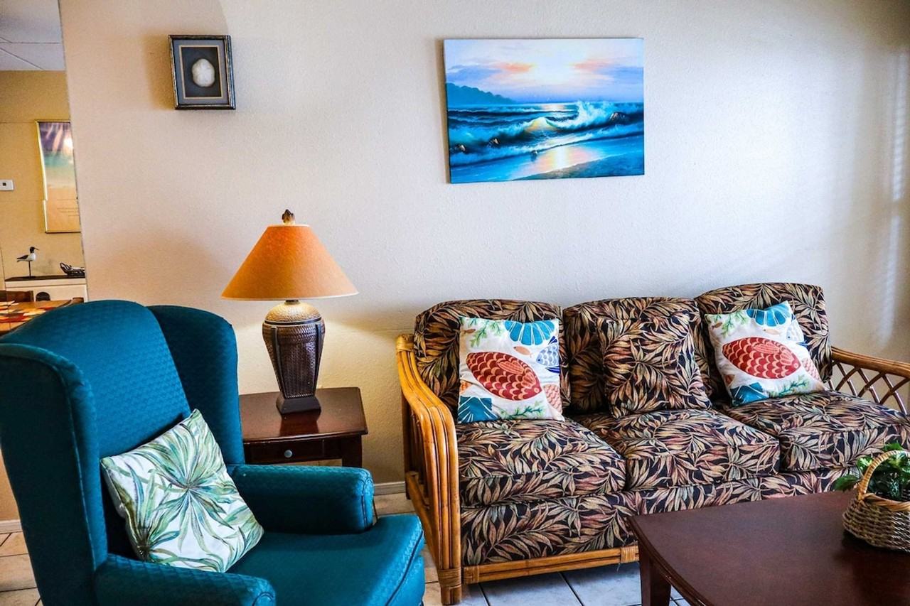 5601 Gulf Blvd #1255576P - Photo 3 of 24