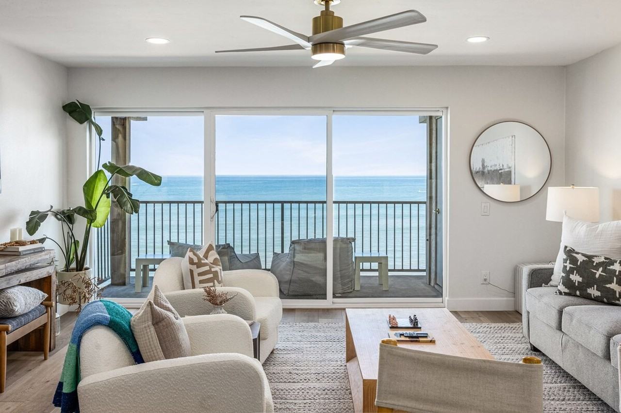 150 S Shore Dr #1255608P - Photo 2 of 35