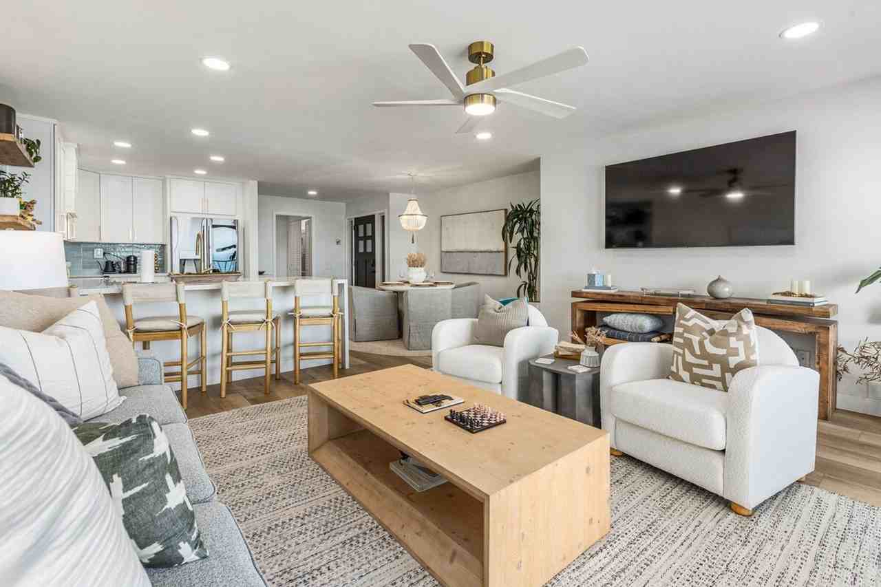 150 S Shore Dr #1255608P - Photo 3 of 35