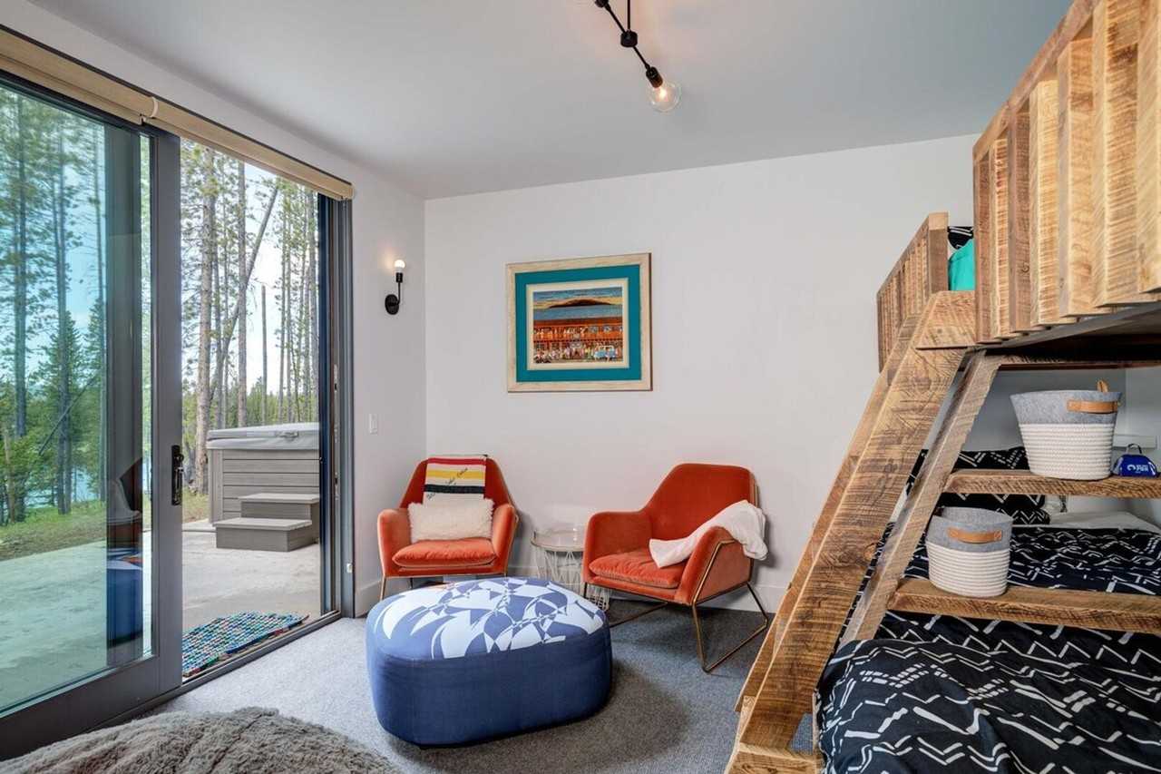 15 Lakewood Dr #1255639P - Photo 6 of 17