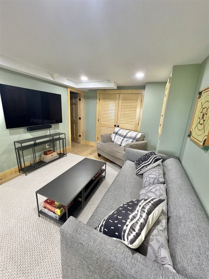 103 Dyke Mountain Rd #1255674P - Photo 4 of 32