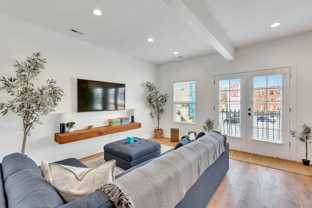3452 N Clark St - Photo 1 of 1