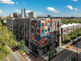 featured image of 407 W Rich St