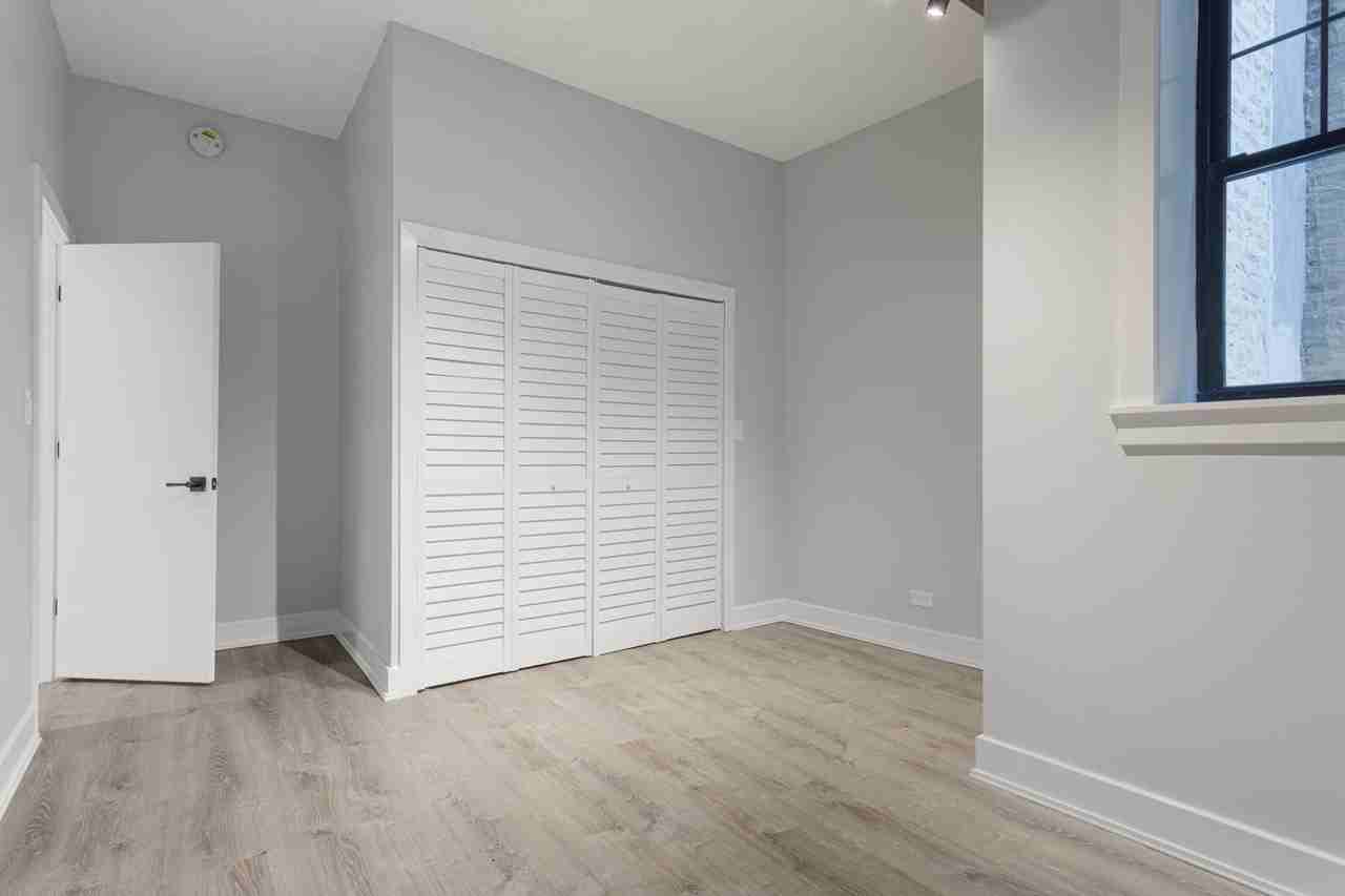 7645 N Sheridan Rd - Photo 7 of 50