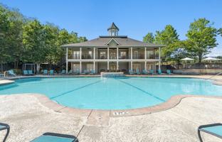 featured image of 5001 Riverchase Dr