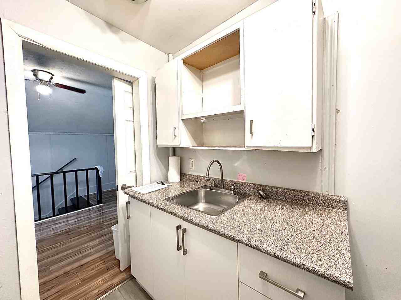 632 Union Street - Photo 2 of 16