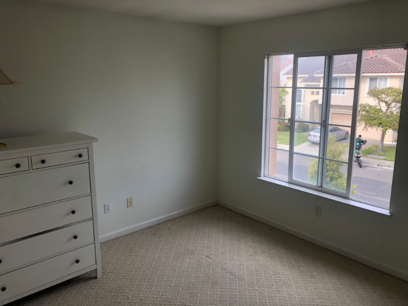 500 Freesia Dr - Photo 5 of 11