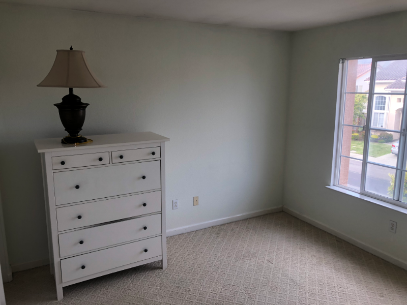 500 Freesia Dr - Photo 7 of 11