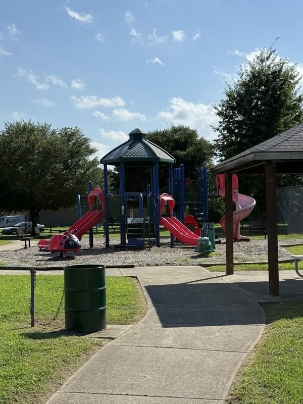 4768 Old Hickory Rd - Photo 3 of 21