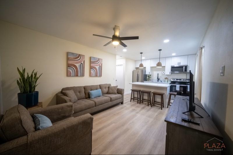 329 Beaumont Ct - Photo 2 of 25