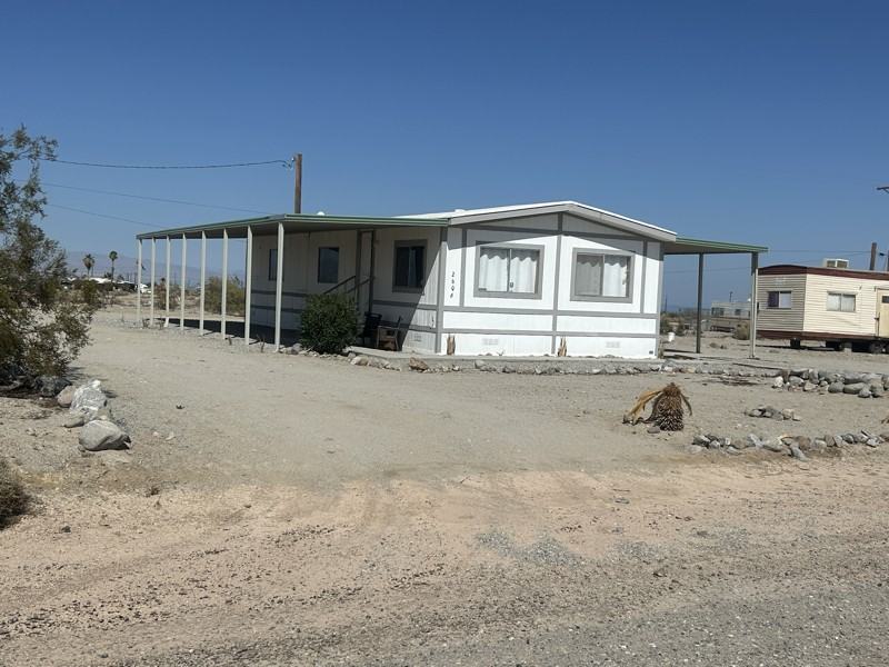 2606 Sea Manor Ave - Photo 2 of 10