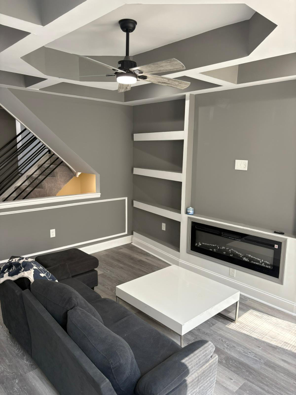 1729 N Caroline St - Photo 2 of 20