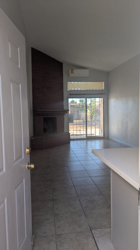 16209 Juniper St #1 - Photo 7 of 19