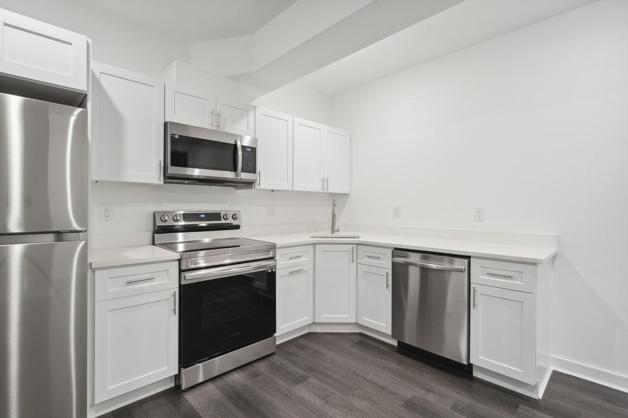 4021 Haverford Ave #2 - Photo 2 of 6