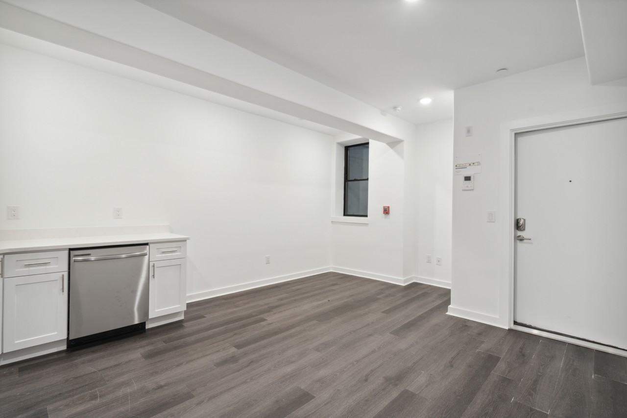 4021 Haverford Ave #2 - Photo 3 of 6