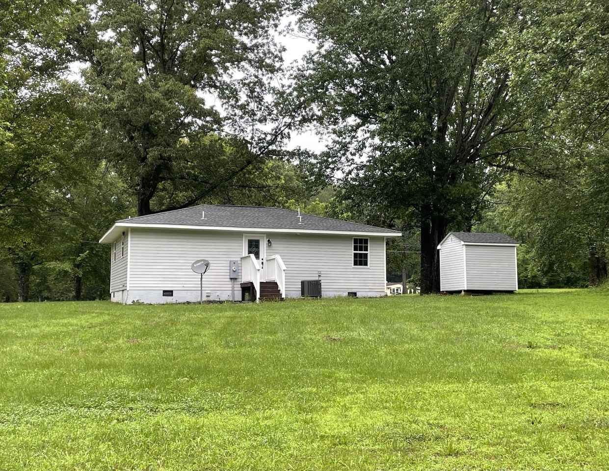 5018 Holly Dr #NA - Photo 2 of 19