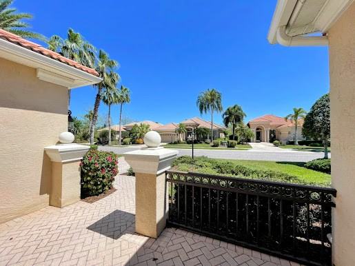 7168 Whitemarsh Cir #NA - Photo 3 of 30