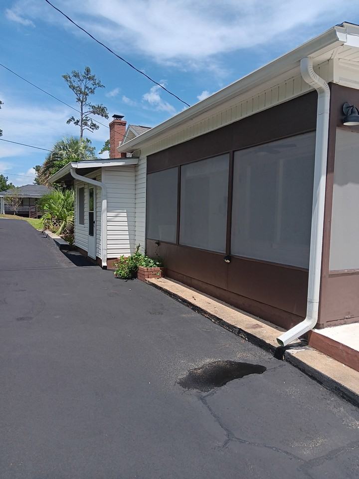 964 Morgan Ave #NA - Photo 2 of 31