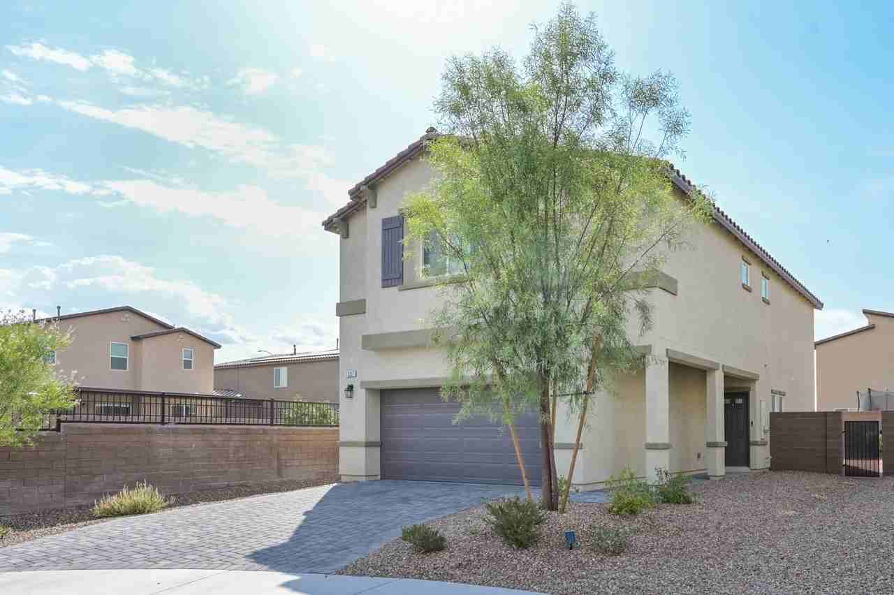 7597 Moore Creek Ln - Photo 3 of 50