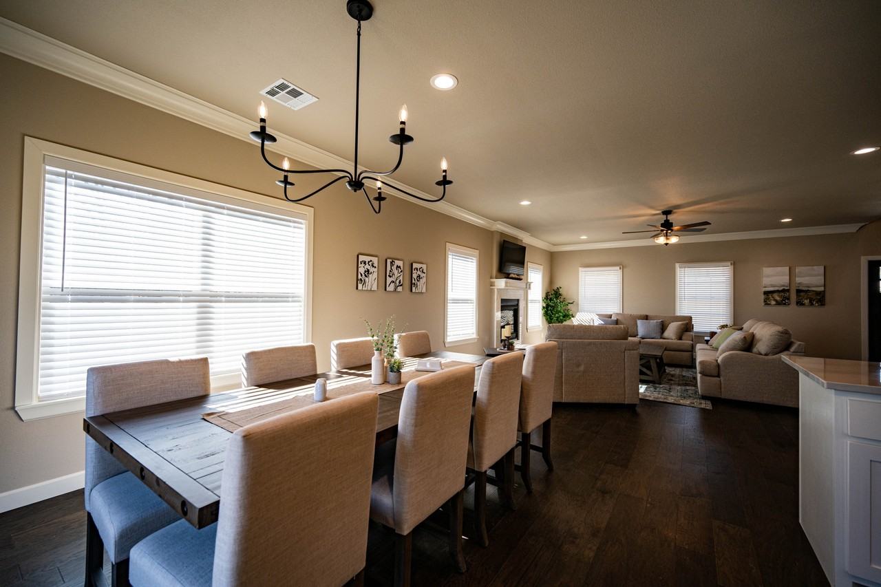 1426 E 122nd Ct S #NA - Photo 6 of 28