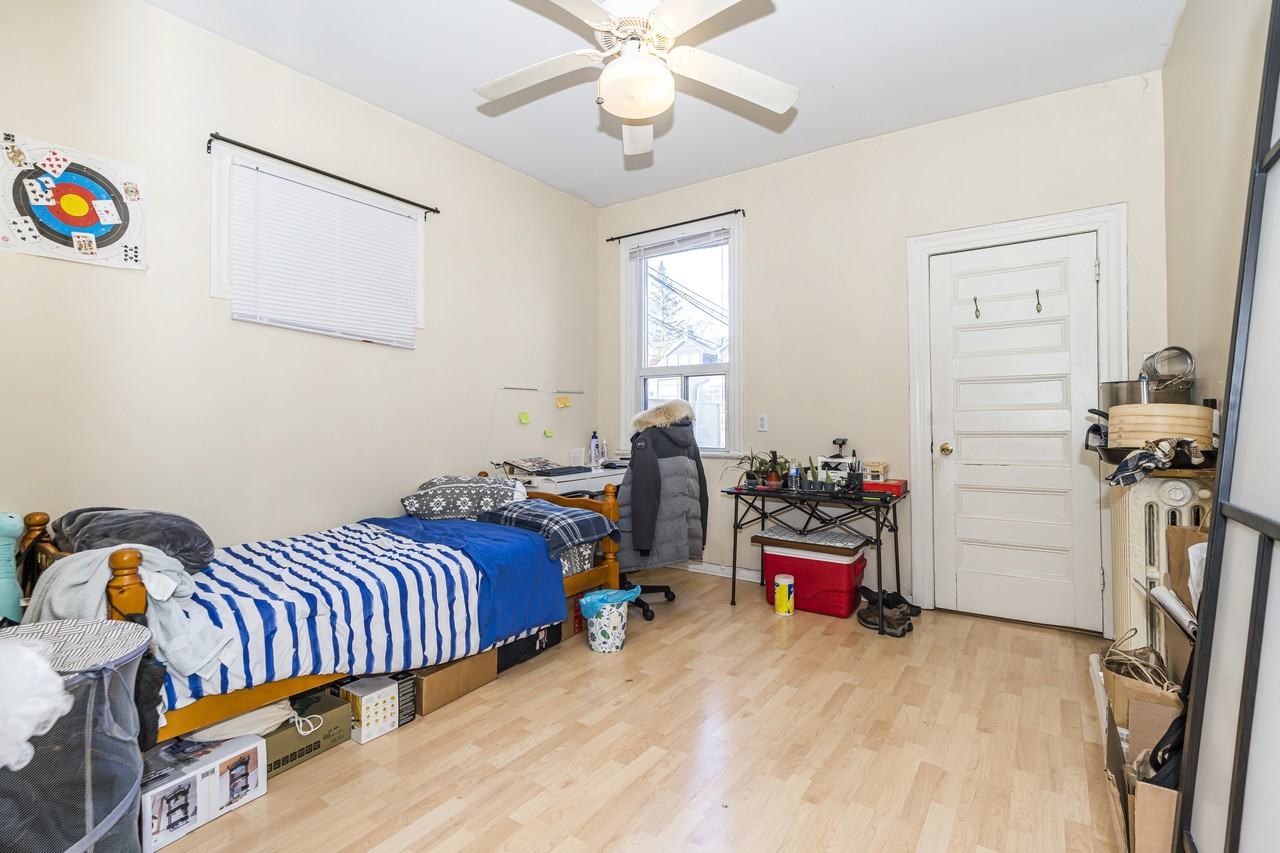 370 Brunswick Avenue #B - Photo 7 of 10