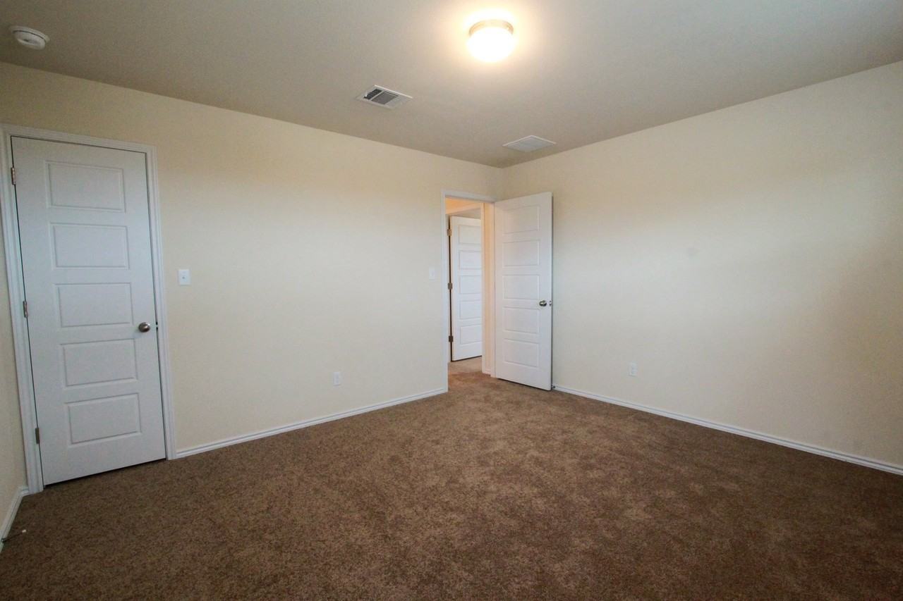 3651 Sandy Brook Dr #108