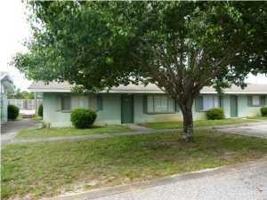 featured image of 594 Florosa Ct