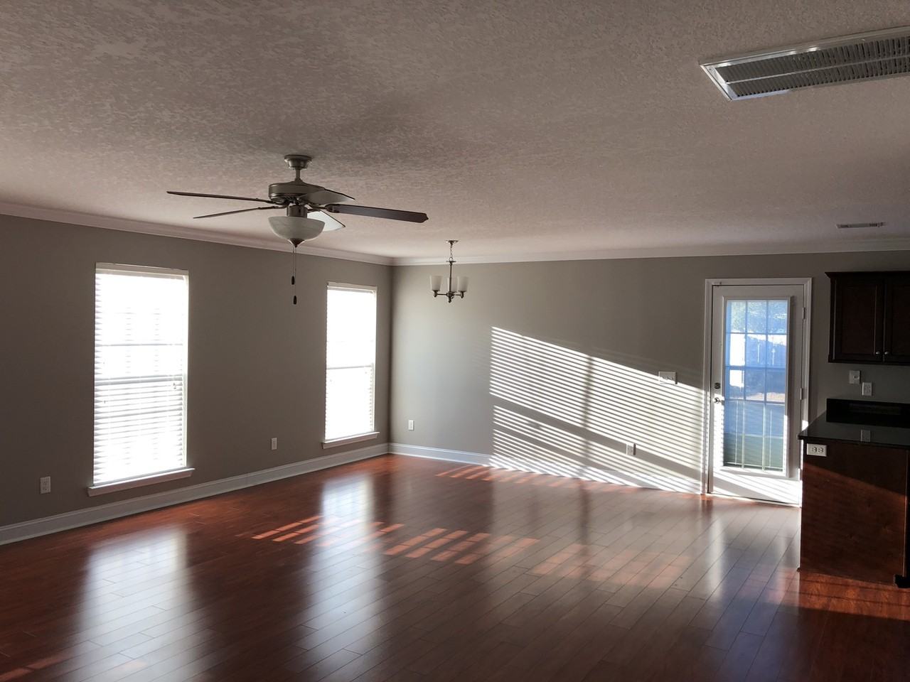 642 Piedmont Avenue - Photo 3 of 24