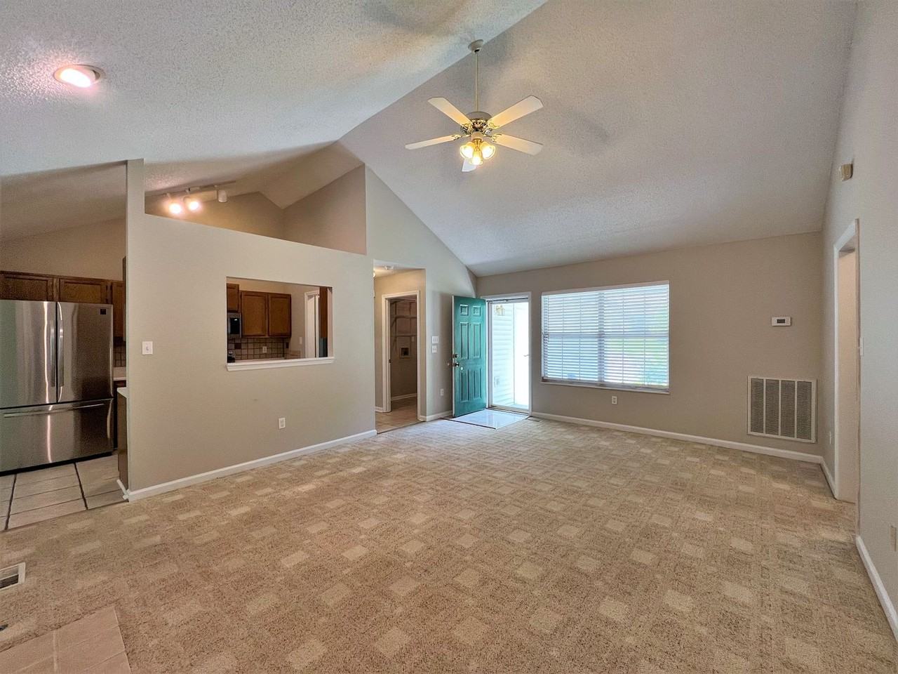 6017 Tennyson Dr - Photo 3 of 24