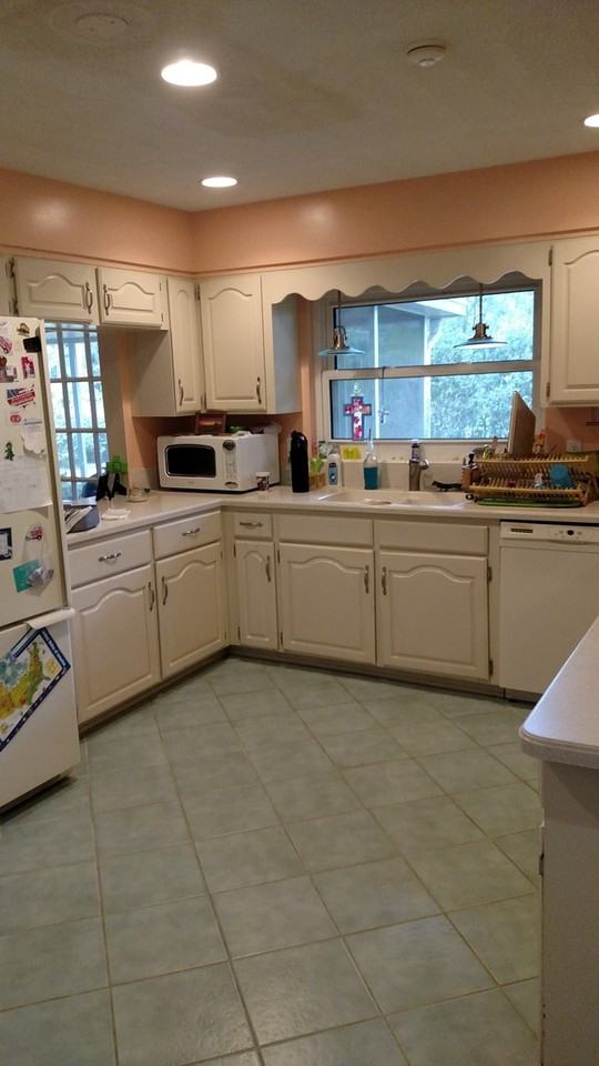 9230 Nw 9th Ave - Photo 6 of 14