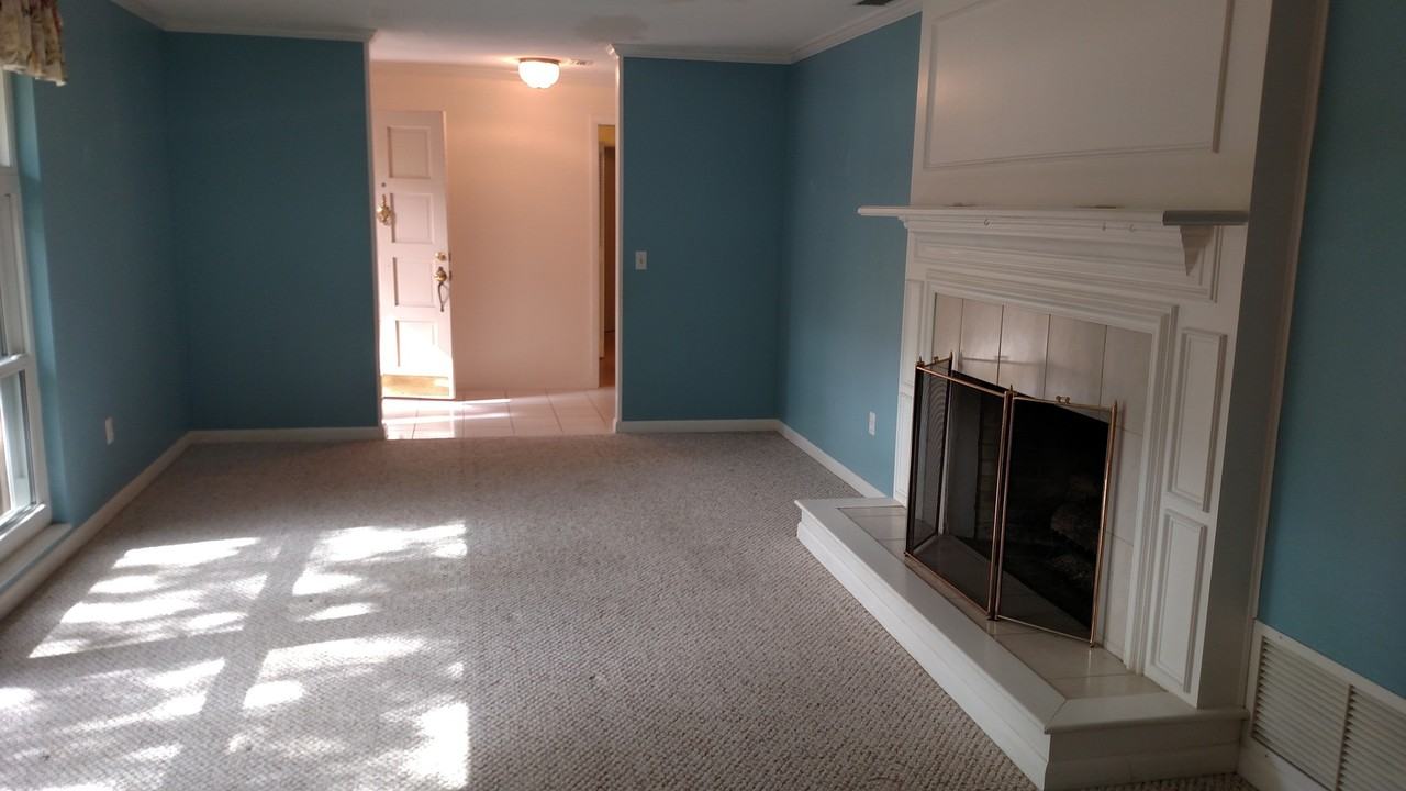 9230 Nw 9th Ave - Photo 7 of 14