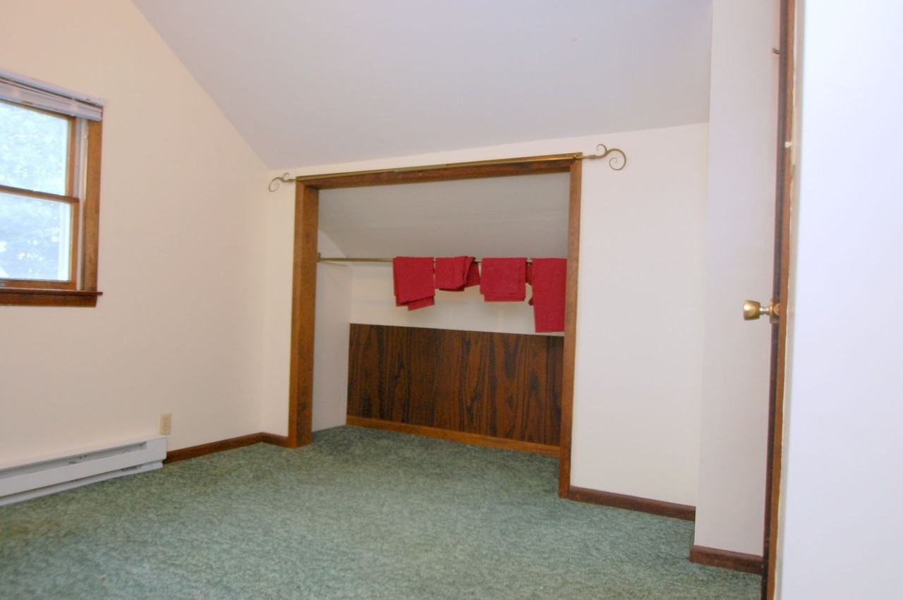 312 E Washington St #C - Photo 7 of 8
