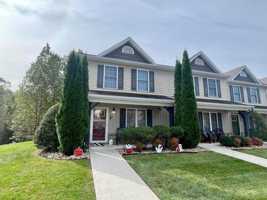 featured image of 20 Gloucester Dr