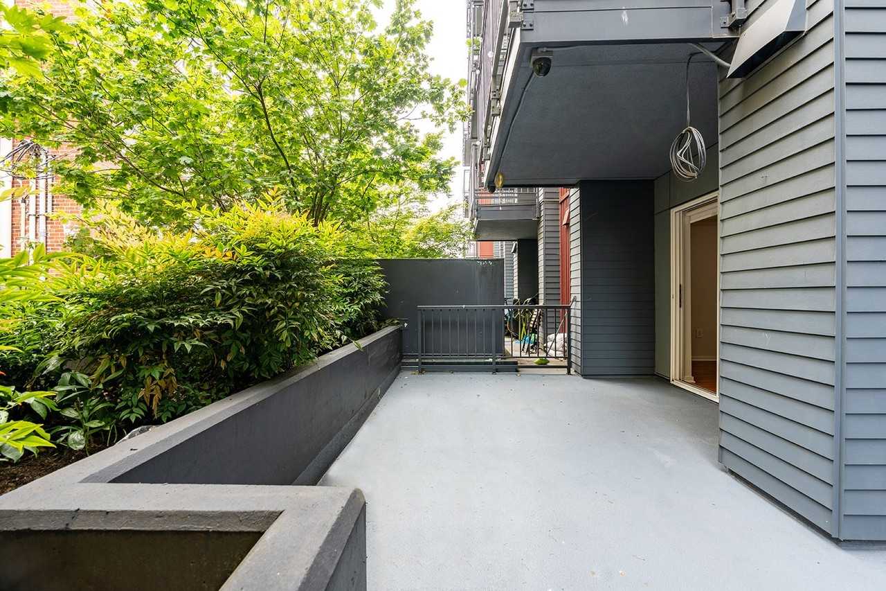 Modern Apartments - Photo 2 of 17