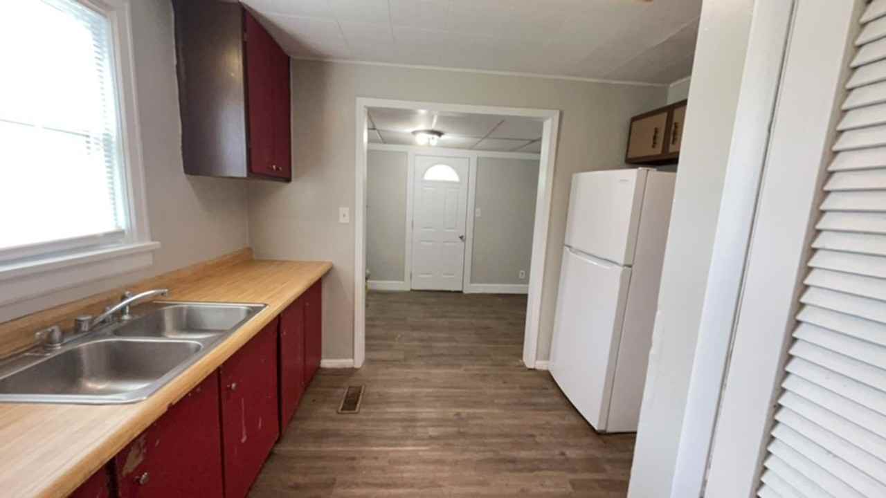 2017 S Waldemere Ave - Photo 5 of 5