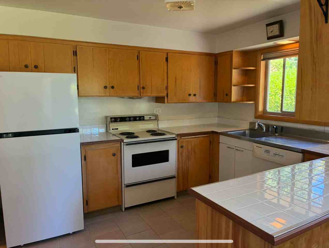 306 S Section St - Photo 2 of 12