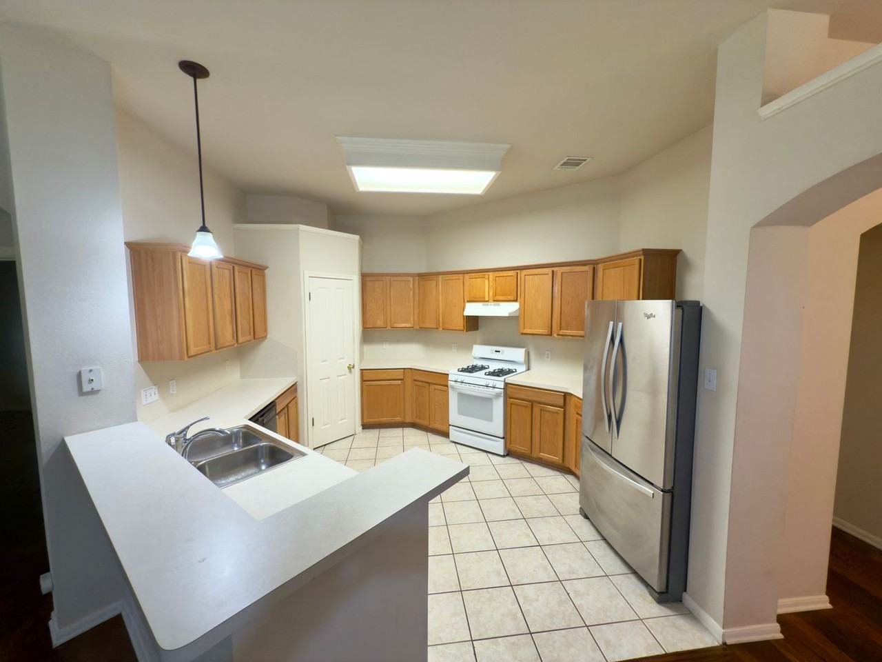 9214 Sommerland Way - Photo 3 of 43